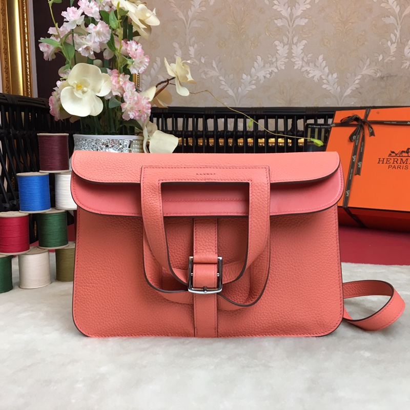 Hermes Halzan 31 Handbag Shoulder Bag In Rose Ete Clemence Leather